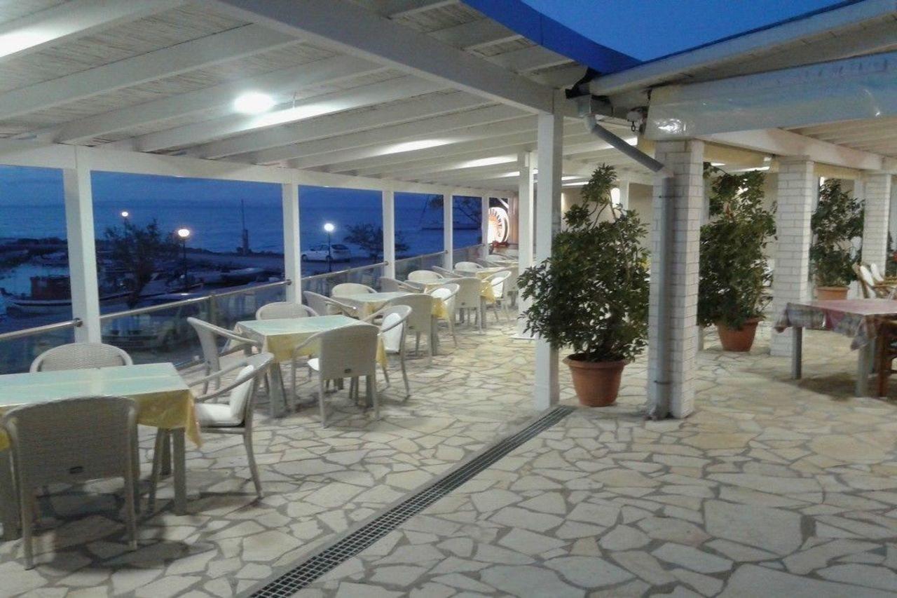 Golden Sunset Mpoukaris Exterior foto